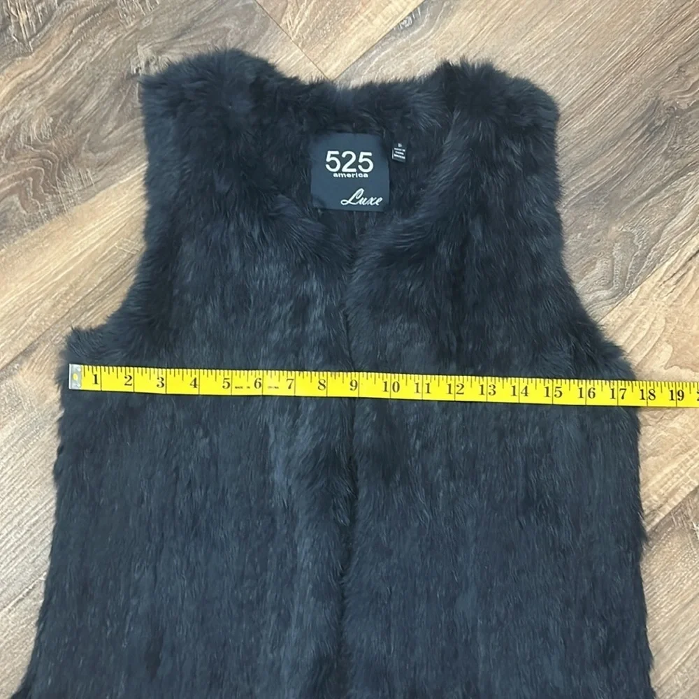 525 Luxe Rabbit Fur Vest- dark blue /turquoise hues size small - Picture 3 of 9
